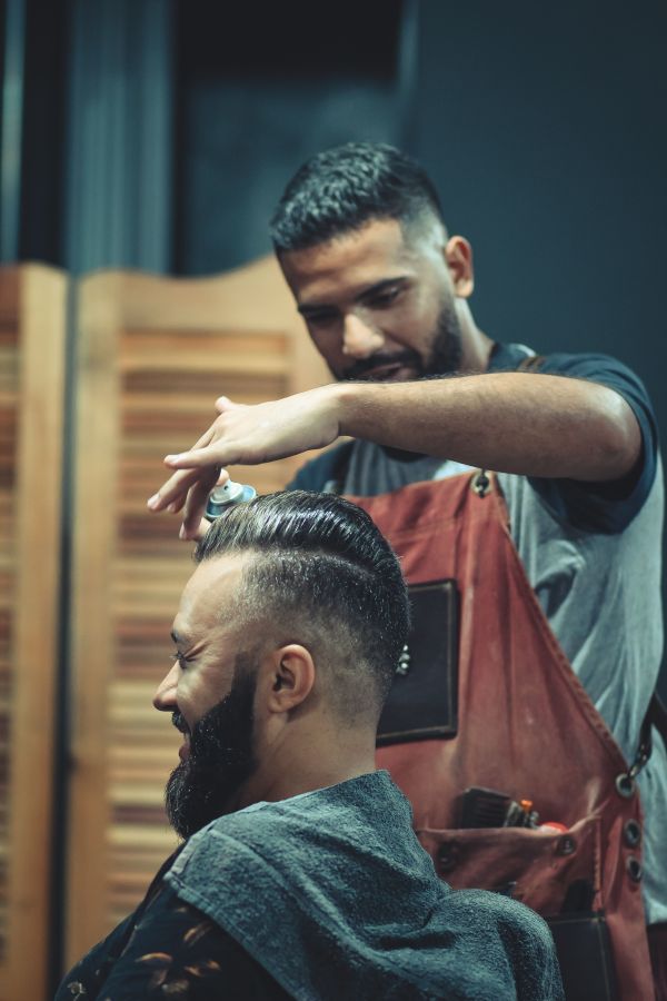 Votre coiffure idéale vous attend chez un coiffeur à Annecy
