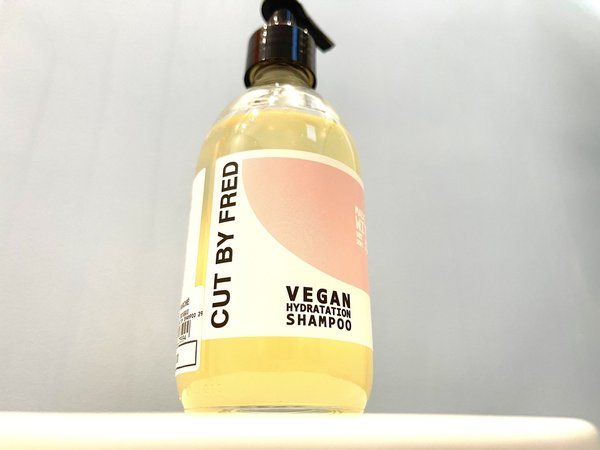 Cut by Fred avis : le shampoing vegan qui hydrate vraiment